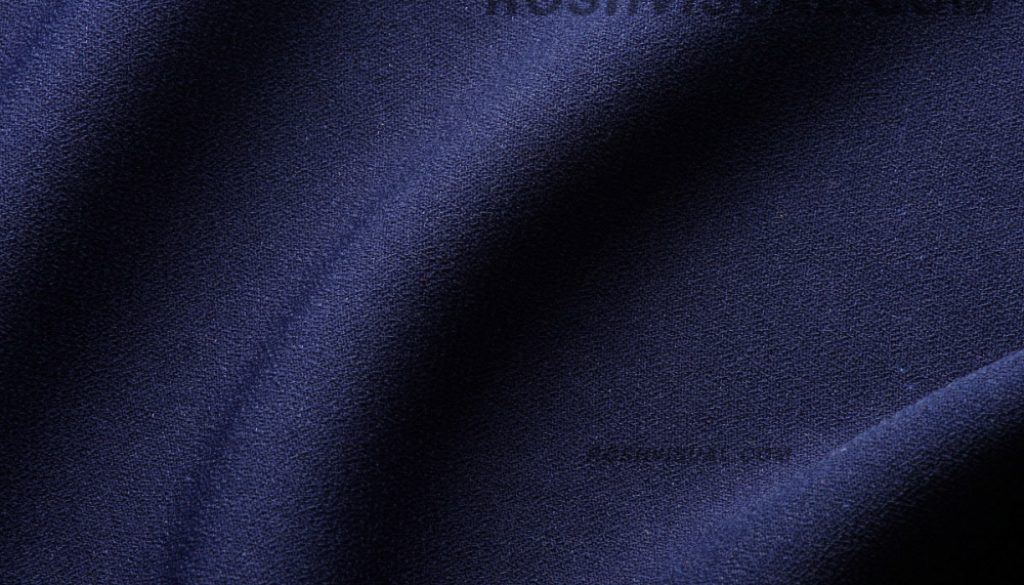 Wolly Crepe, tekstur kain biru, detail fabric, solo product phoographer, foto kain, mac mohan, bombay tekstile, bombay textile, jogja, bandung, jakarta, kain, sutra,